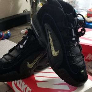 Nike air max penny baskeball shoes